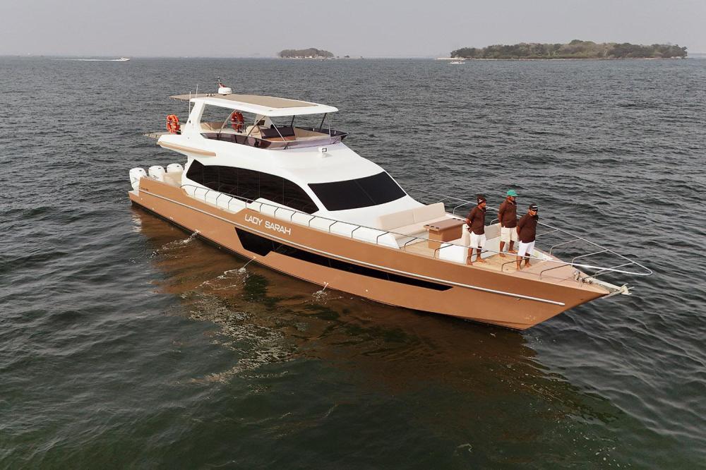 Lady Sarah Private Yacht Charter Jakarta - 1