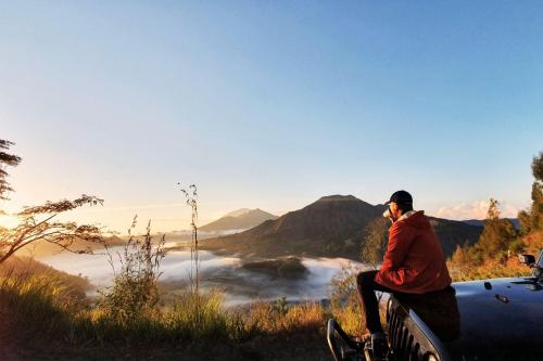 Batur Sunrise Adventure by 4WD Jeep - 8