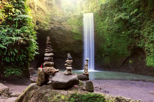 Central Bali Waterfall Exploration - 9