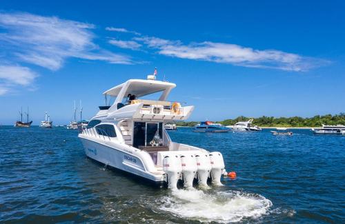 Private Yacht Trip Luxury Oscar 09 - 2