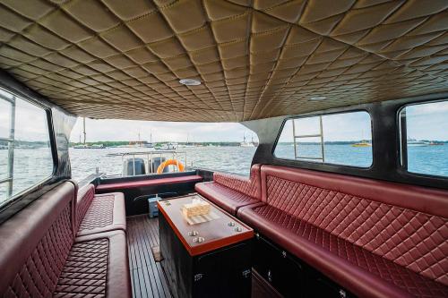 Private Boat Trip Queen Ruizi 10 - 8