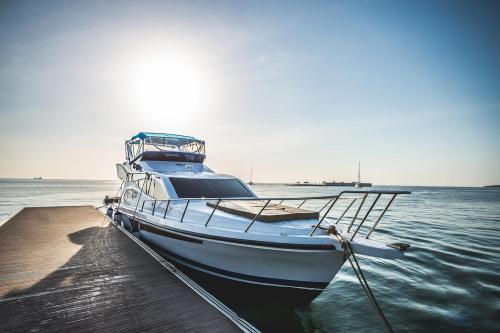 Private Yacht Trip Queen Ruizi 18 - 14