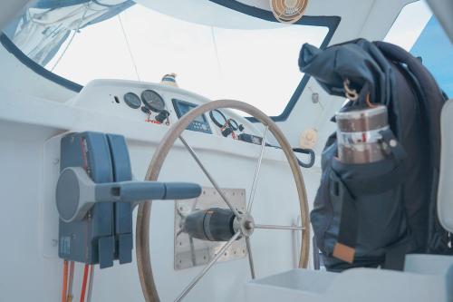 Private Sailing Catamaran by Aneecha - 7