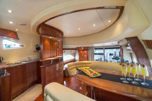 Private Yacht Trip Burjuman - 7