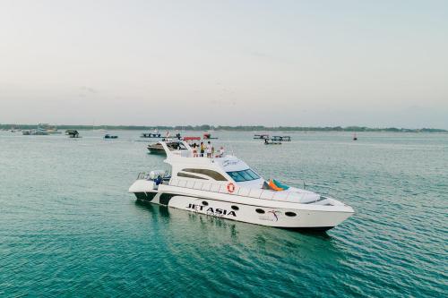 Private Yacht Trip Jet Asia Bali - 20