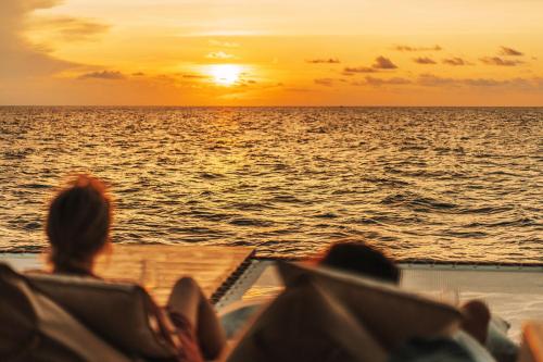 Utopia Catamaran: Cruise the Gilis in Style - 11