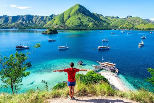Phinisi Charter in Labuan Bajo with Papiton Lopi - 4