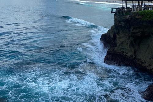 Tur Motor di Lembongan dan Ceningan - 2