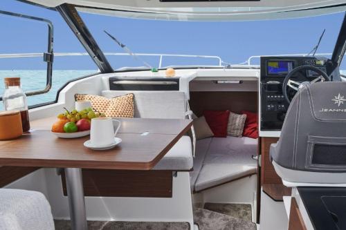 Salaya Private Yacht Charter Labuan Bajo - 8