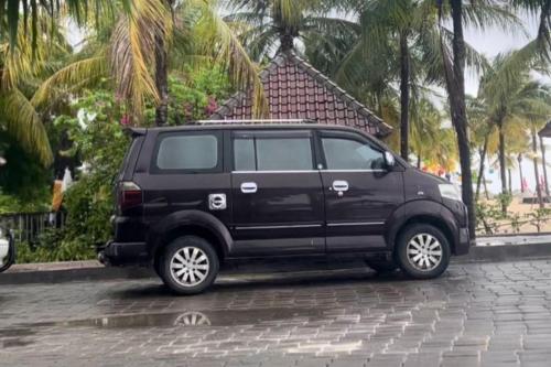 Sewa Mobil Seharian di Nusa Lembongan - 6