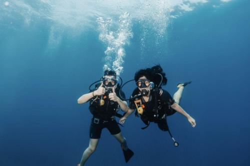 Dive Around Gili Trawangan's Paradise - 6