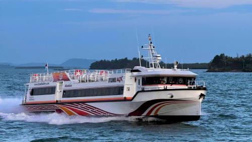 Lembongan in A Day: Land Tour and Snorkeling - 2